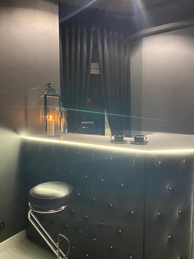 Gray Apartment วรอตซวาฟ ภายนอก รูปภาพ